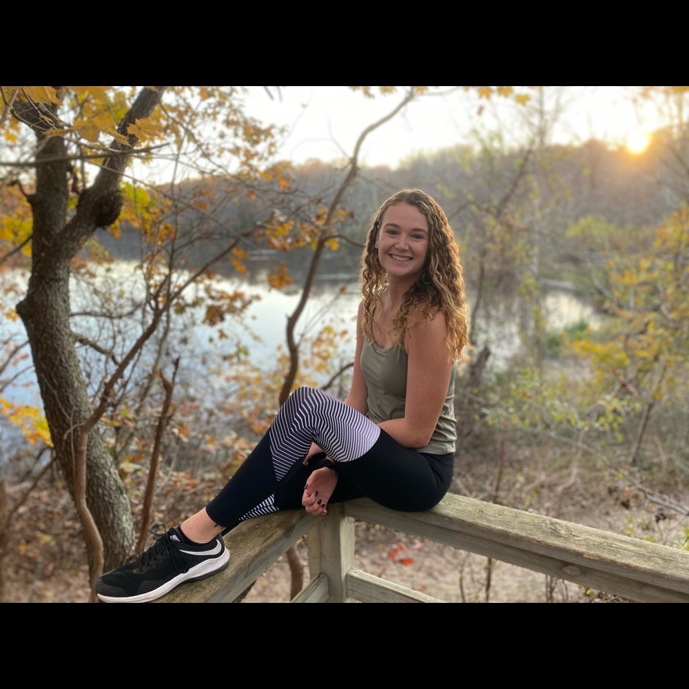 Meet your Posher, Kaleigh